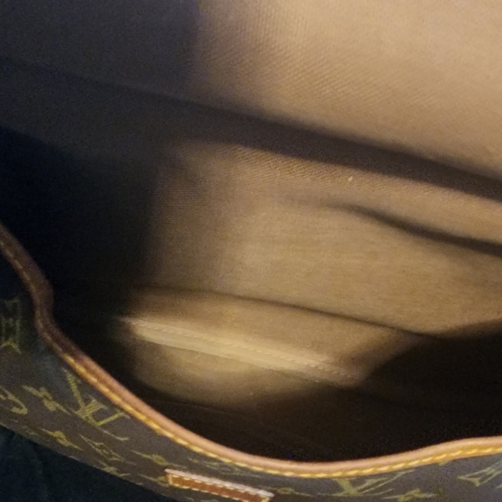 Louis Vuitton Brown Monogram Crossbody Hobo with Tan Vachetta Trim - Picture 9 of 16
